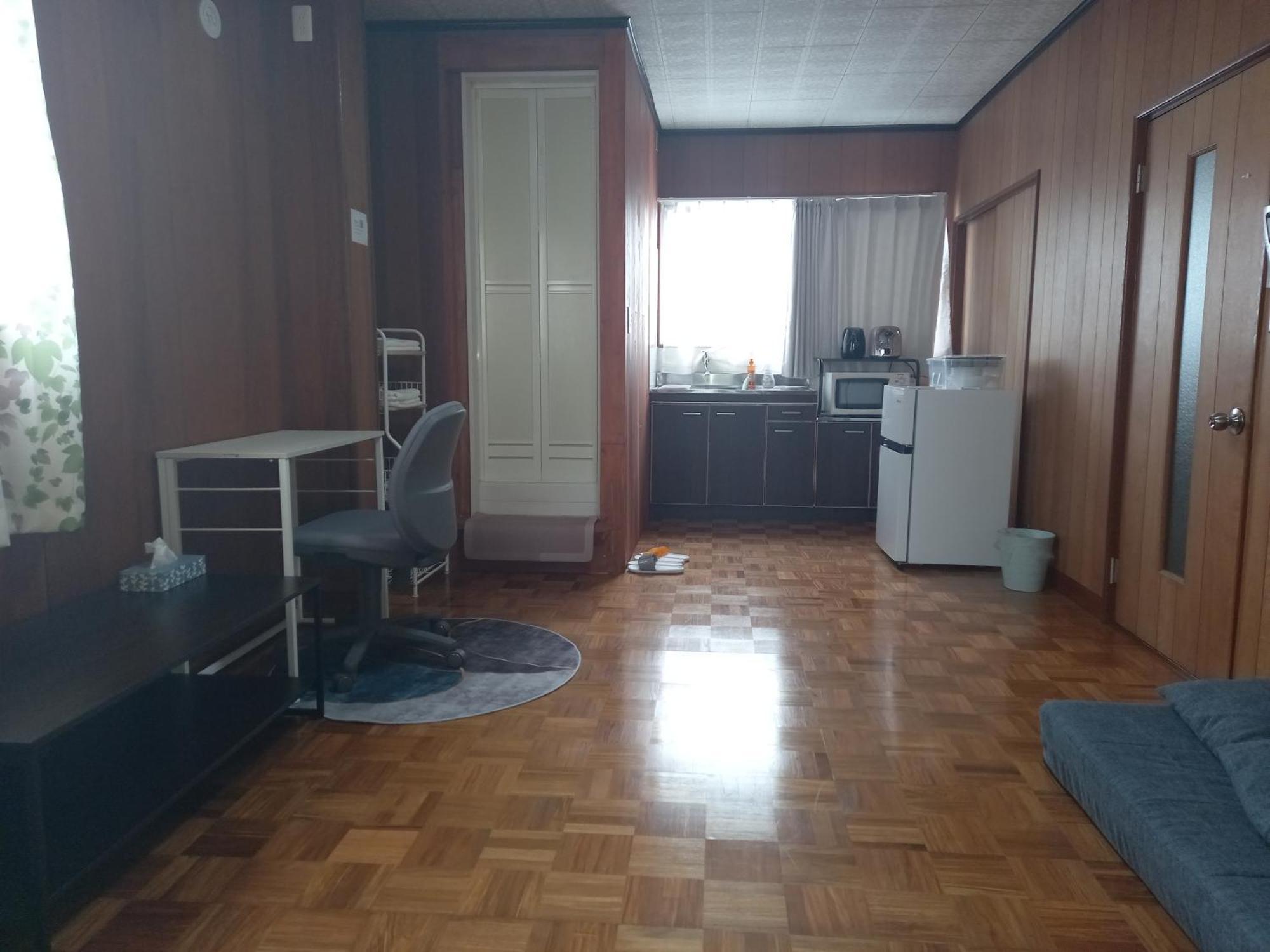 Luck House Guest Huose Apartment Осака Екстериор снимка